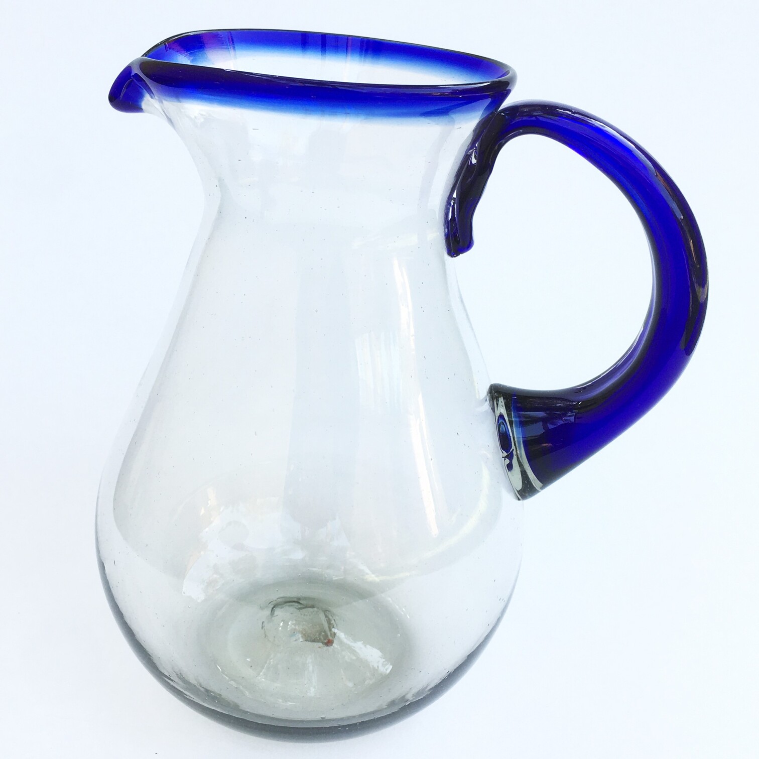 New Items / Cobalt Blue Rim Tall Pear Pitcher / This classic pitcher is perfect for pouring out all kinds of refreshing drinks.